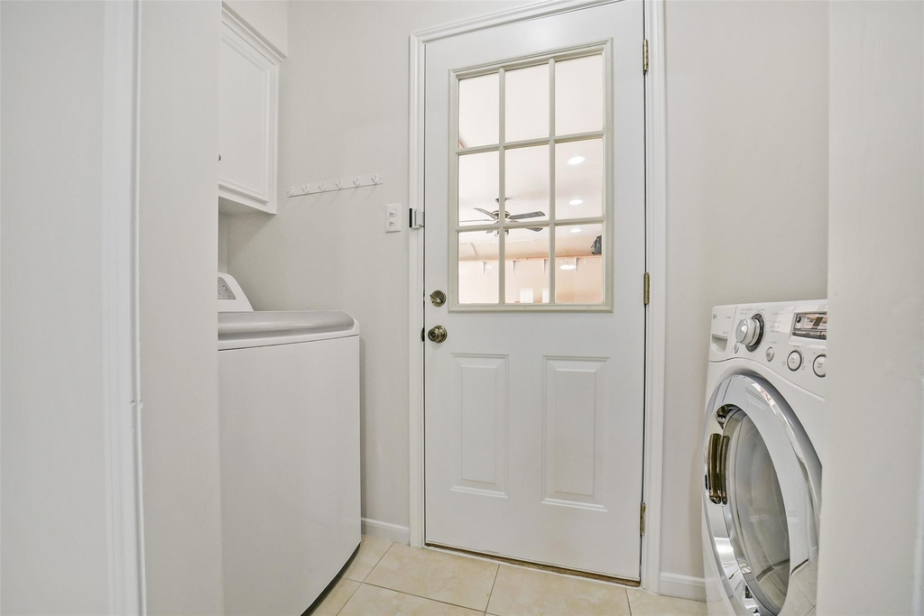 12423 Olympia Drive - Photo 9