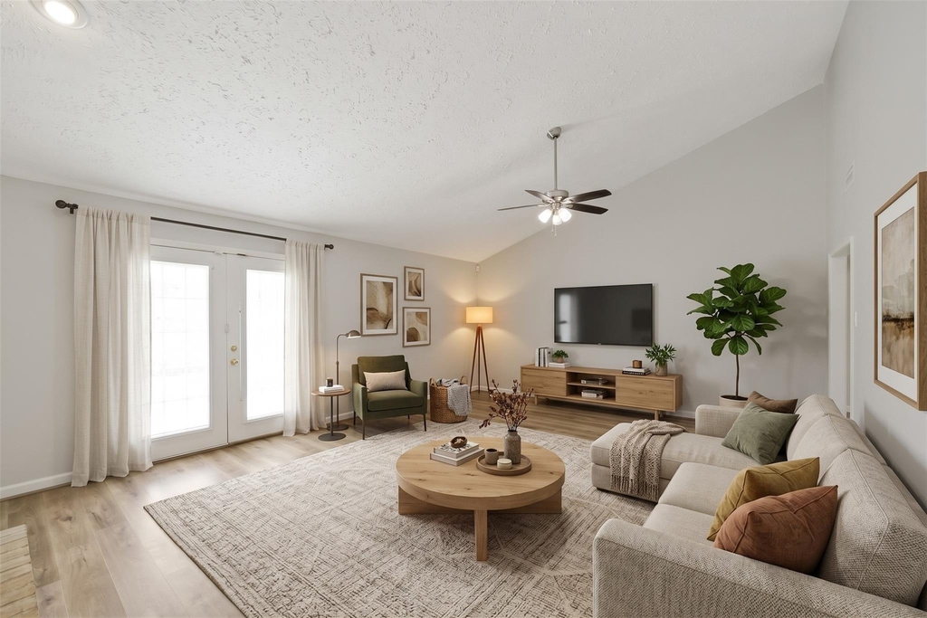 12423 Olympia Drive - Photo 3