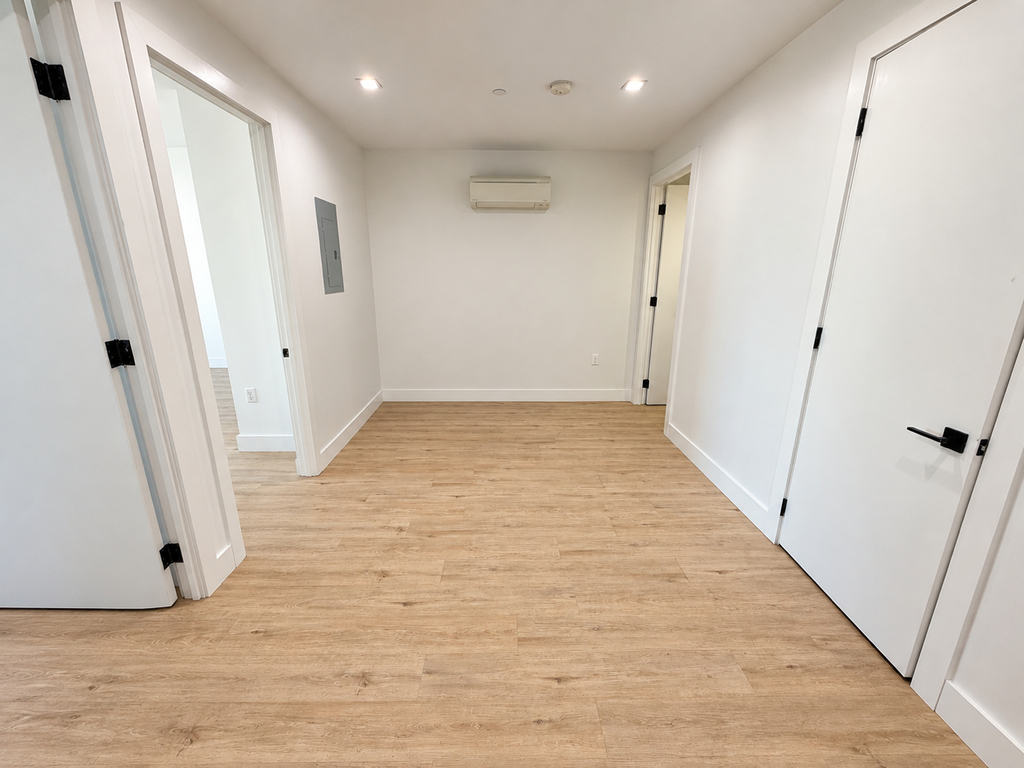 2510 Bedford Avenue - Photo 6