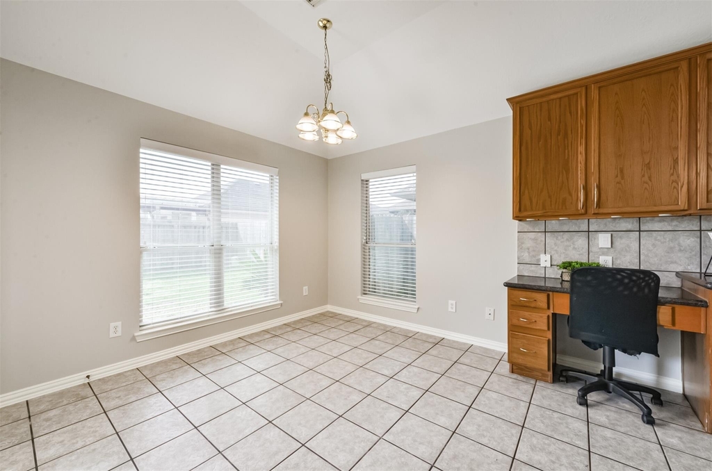 2606 Clay Creek Court - Photo 19