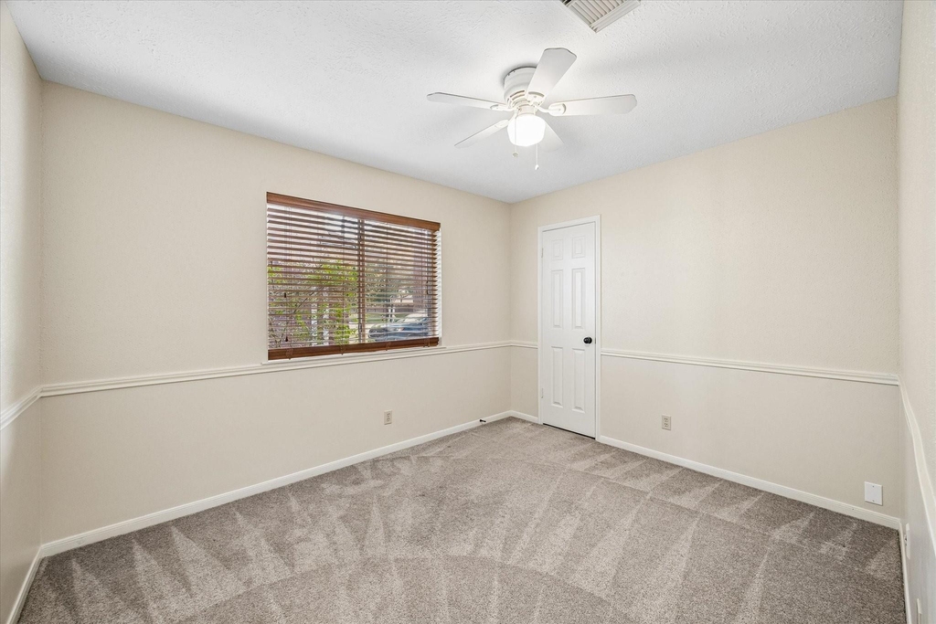 14427 Sun Harbor Drive - Photo 13