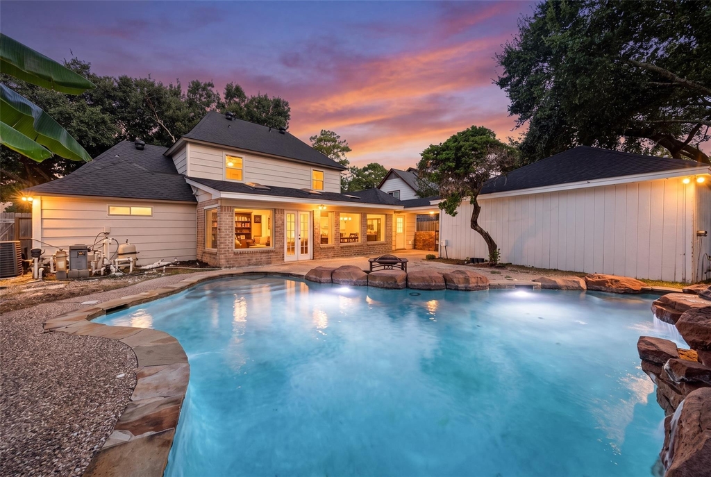 707 Cranfield Court - Photo 1