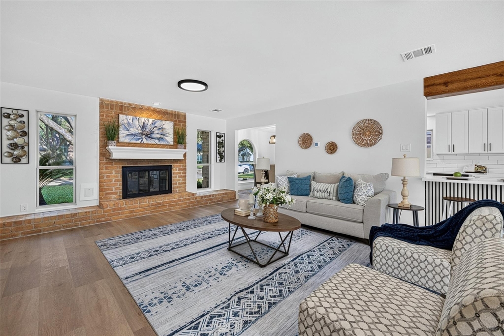 707 Cranfield Court - Photo 4