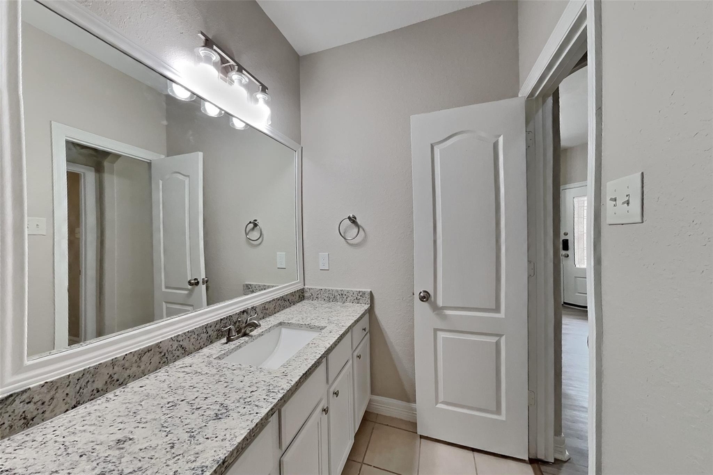 731 Levi Bend - Photo 14