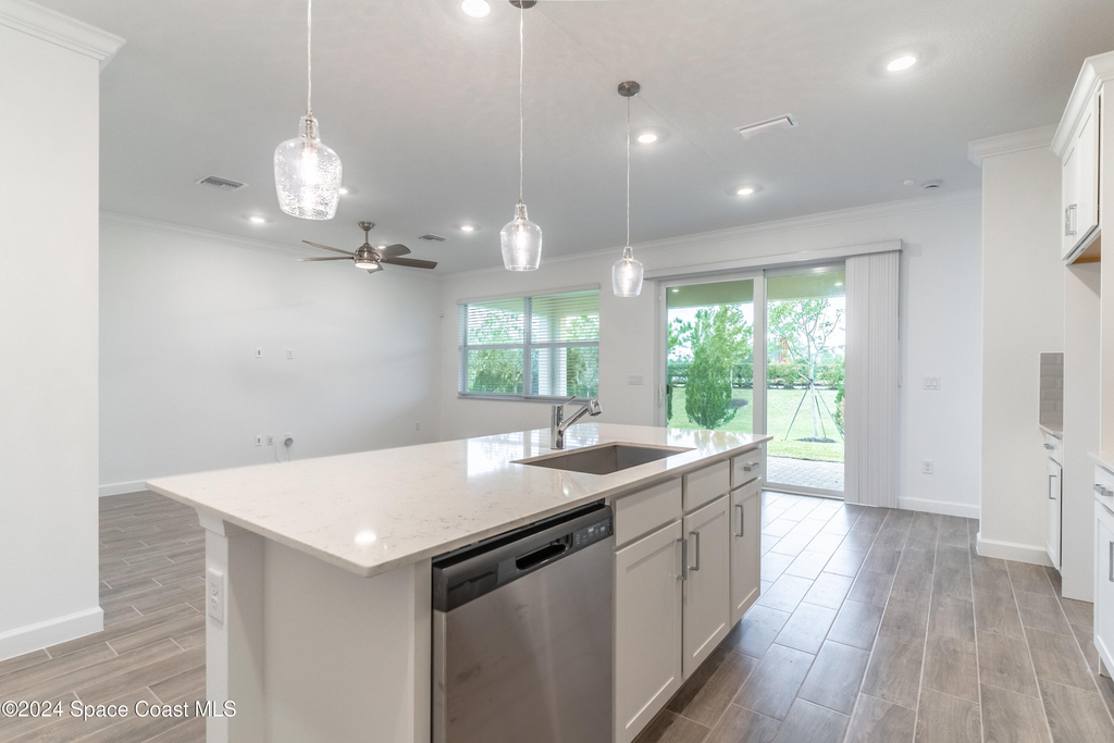 700 Veridian Circle Nw - Photo 3
