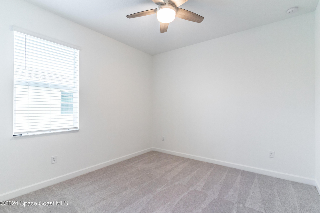 700 Veridian Circle Nw - Photo 16