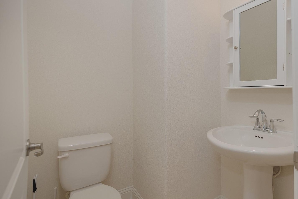 46 Caprice Bend Place - Photo 7