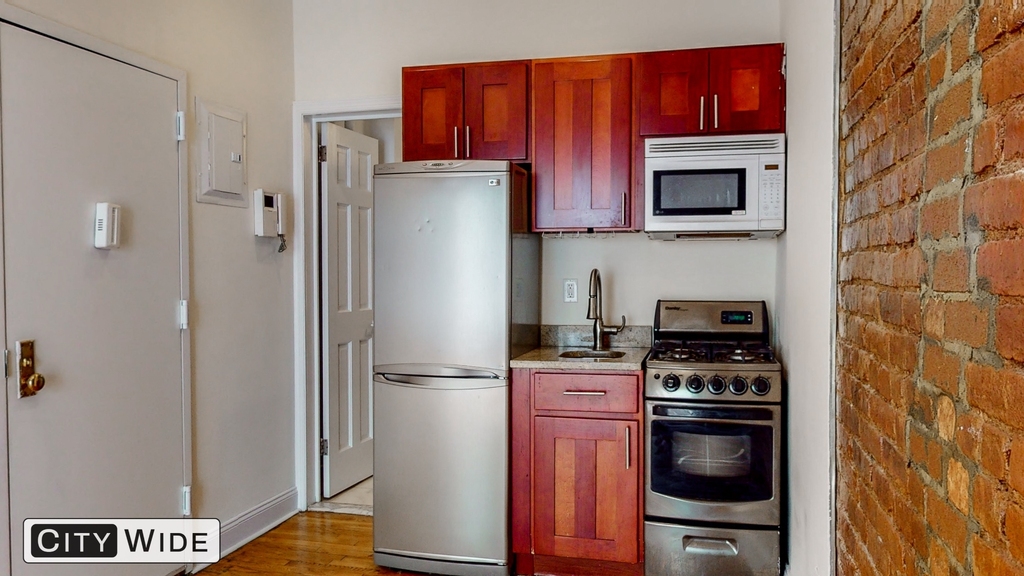 415 East 78th Street - Photo 2