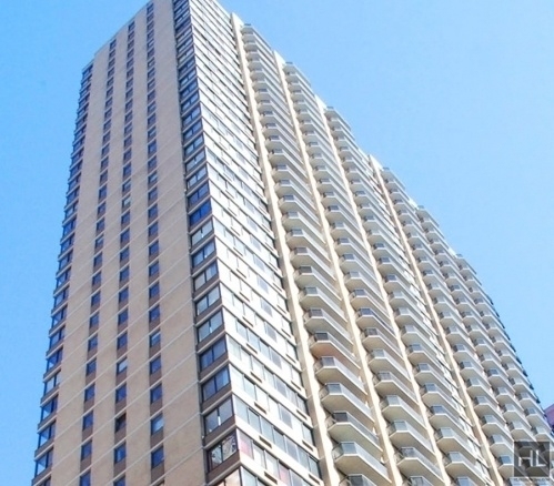 West 48 Street - Photo 5