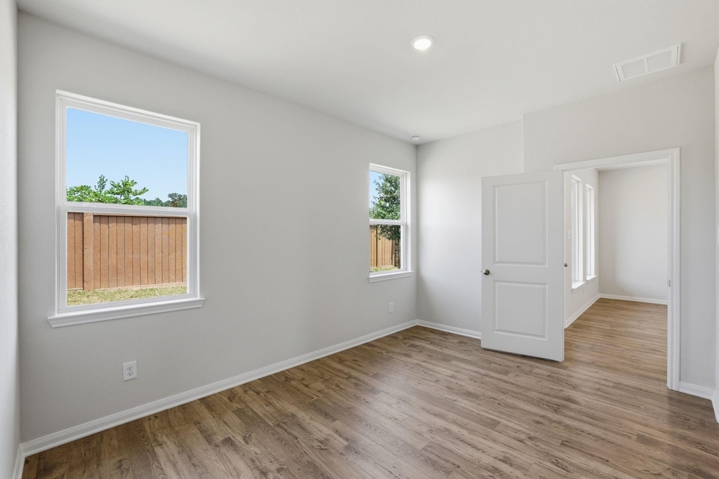 23006 Arizona Cypress Drive - Photo 4