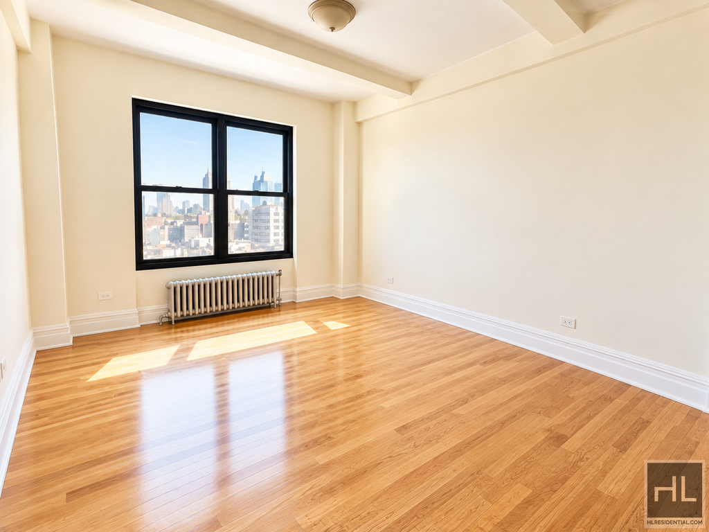Second Avenue - Photo 2