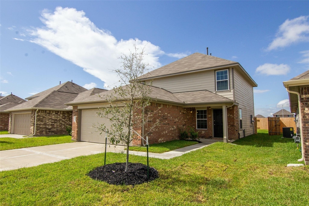 24310 Treviso Gardens Drive - Photo 0
