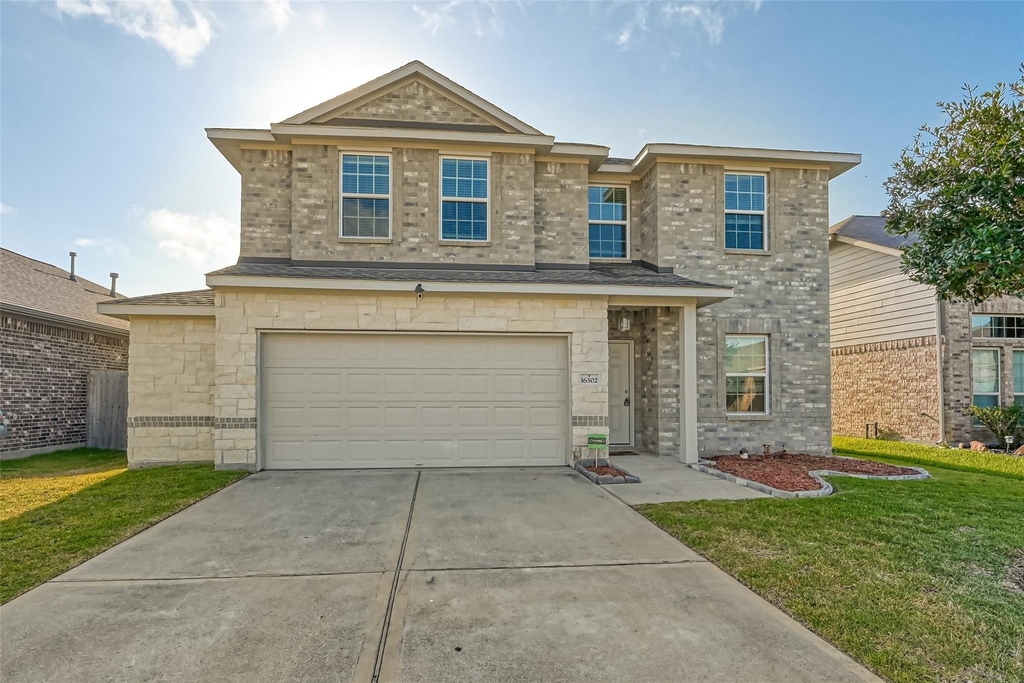 16302 Westley Ridge Drive - Photo 2
