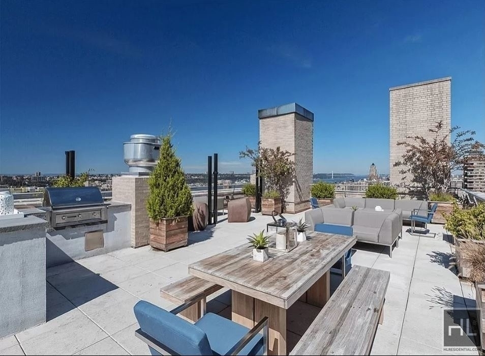 666 West End Avenue - Photo 7