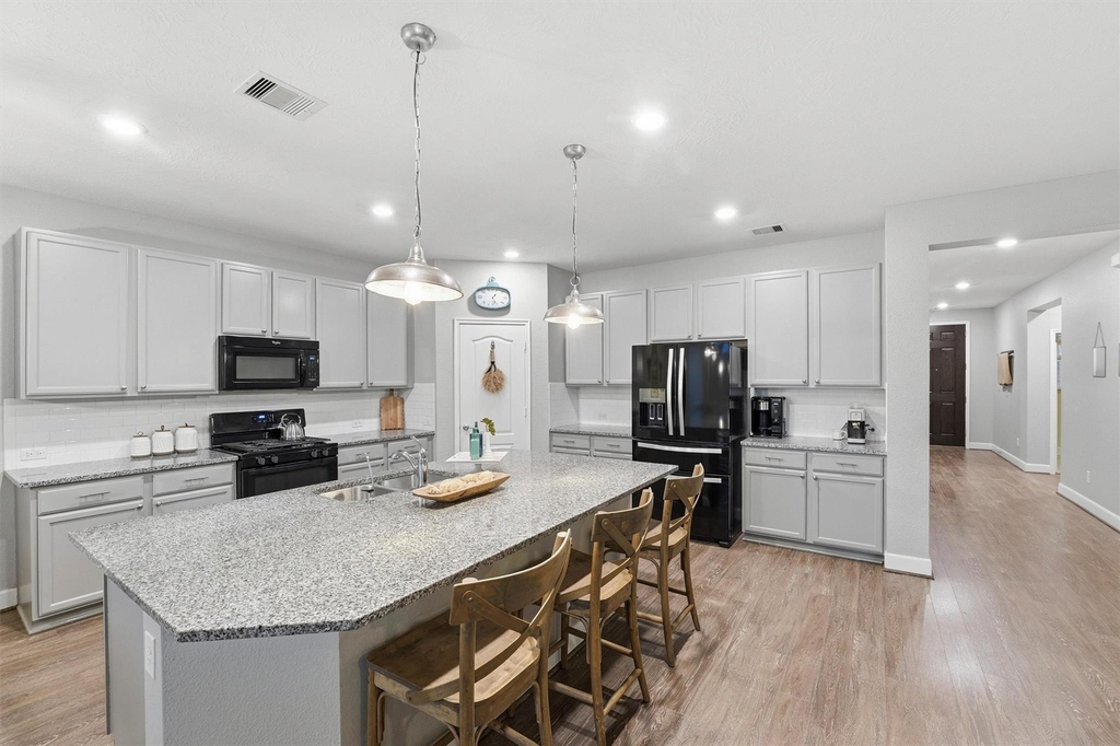 3502 Saxton Green Rd Road - Photo 5