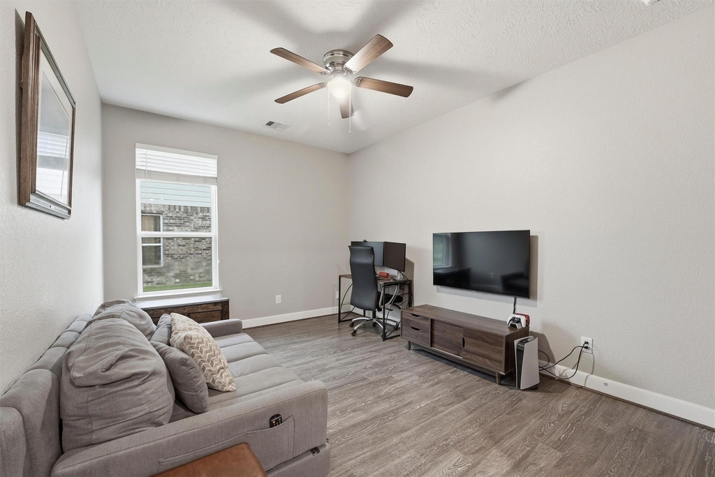 3502 Saxton Green Rd Road - Photo 16