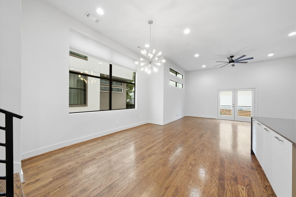 1215 Summer Street - Photo 9