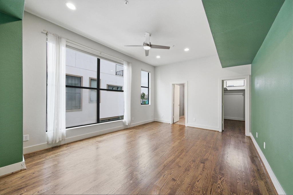 1215 Summer Street - Photo 13