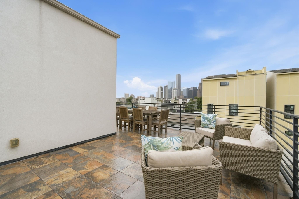 1215 Summer Street - Photo 24