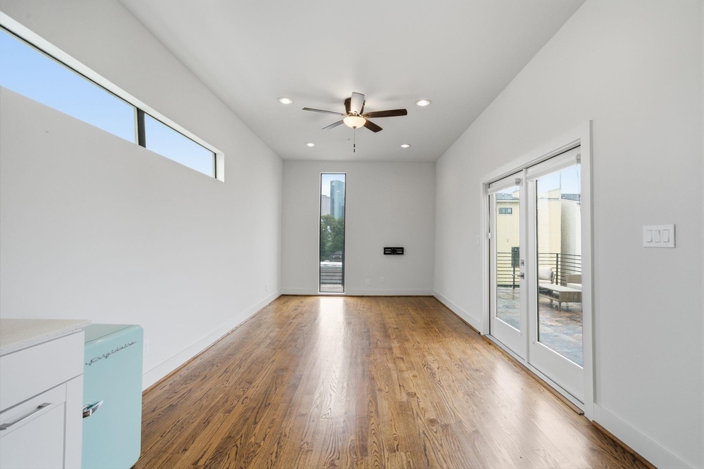 1215 Summer Street - Photo 21