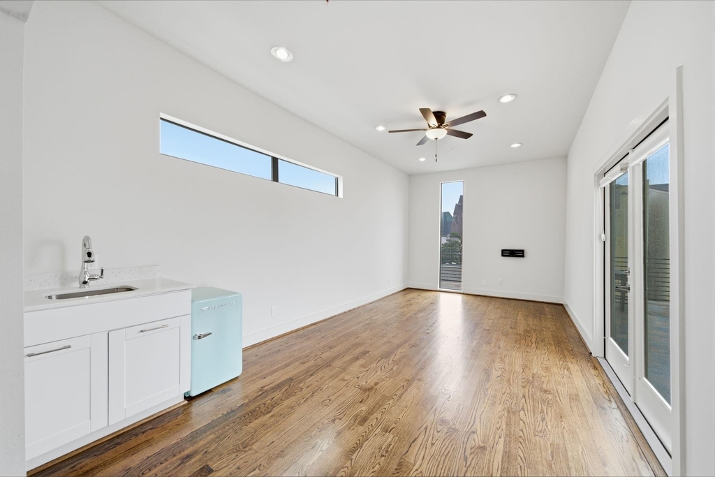1215 Summer Street - Photo 22