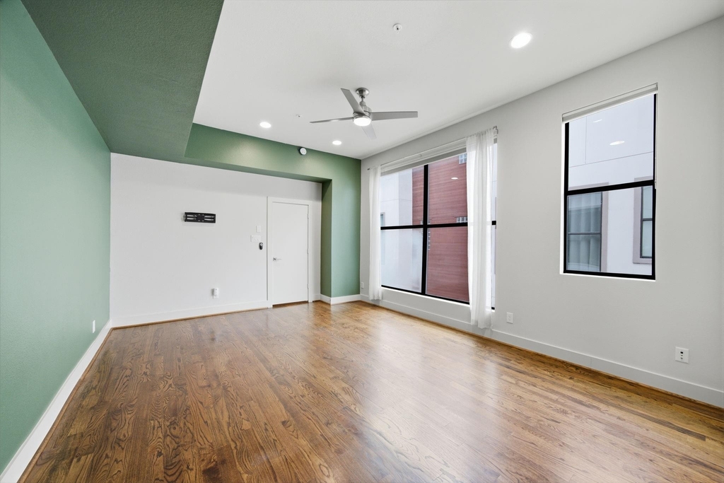 1215 Summer Street - Photo 12