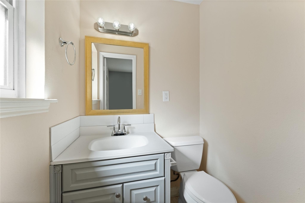 1422 Kappa Street - Photo 18