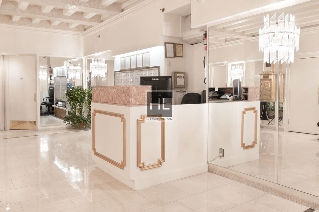 West 58th Street - Photo 1