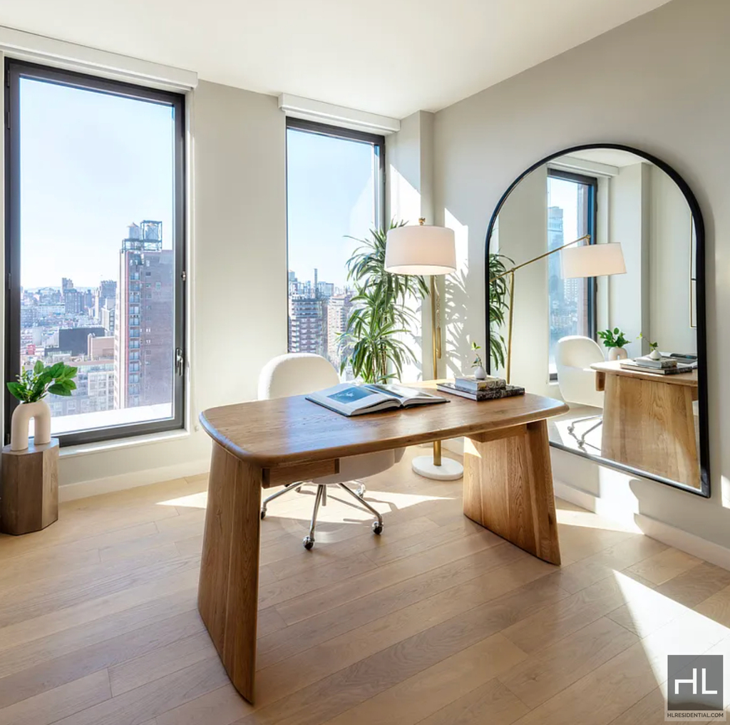 West 28th Street - Photo 0