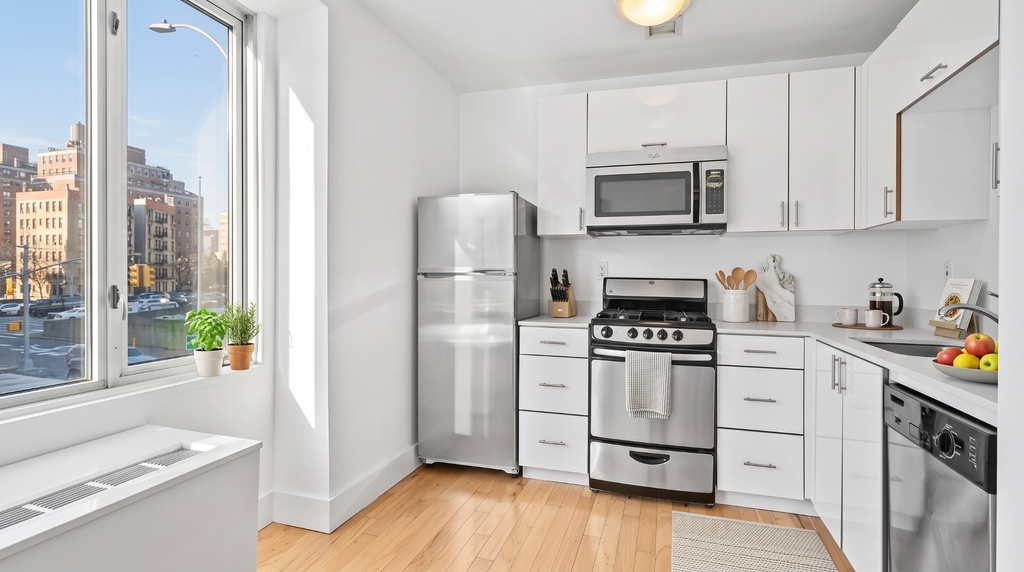2270 Frederick Douglass Boulevard - Photo 2