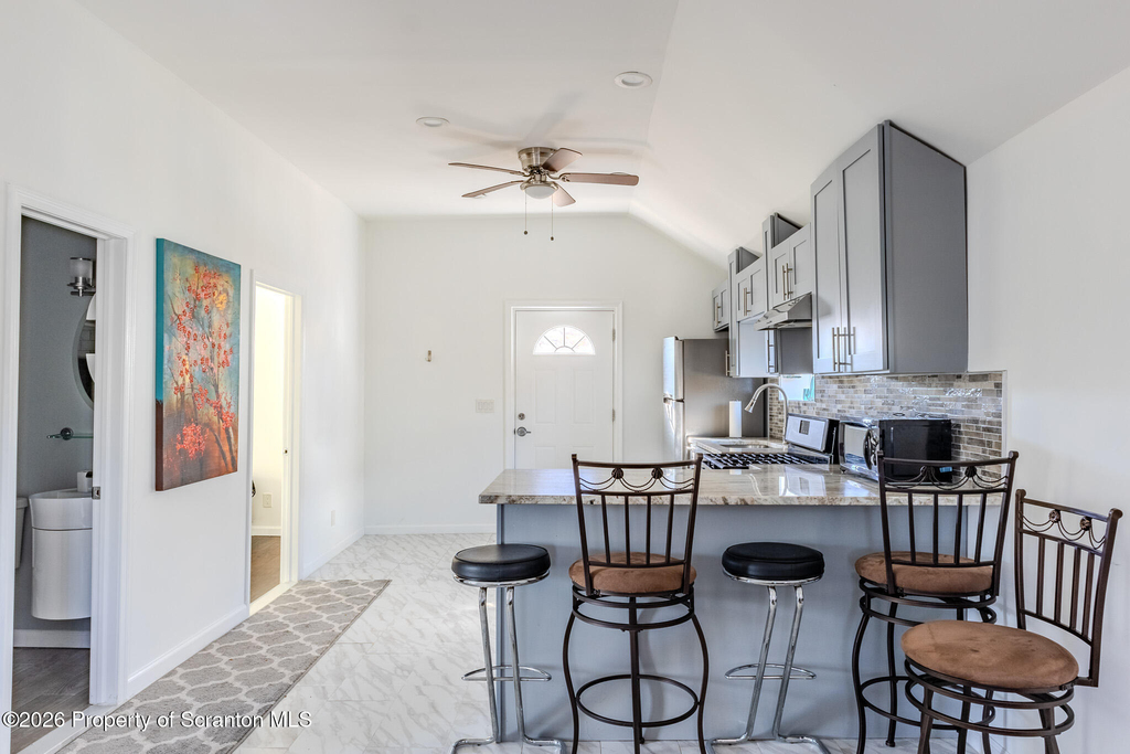 518 Meade Street - Photo 2