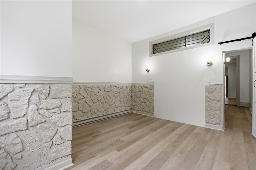 521 Front Street - Photo 9
