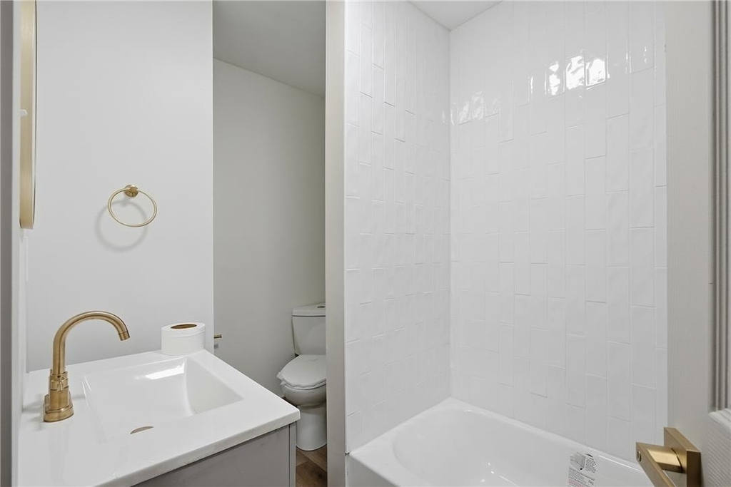 521 Front Street - Photo 6