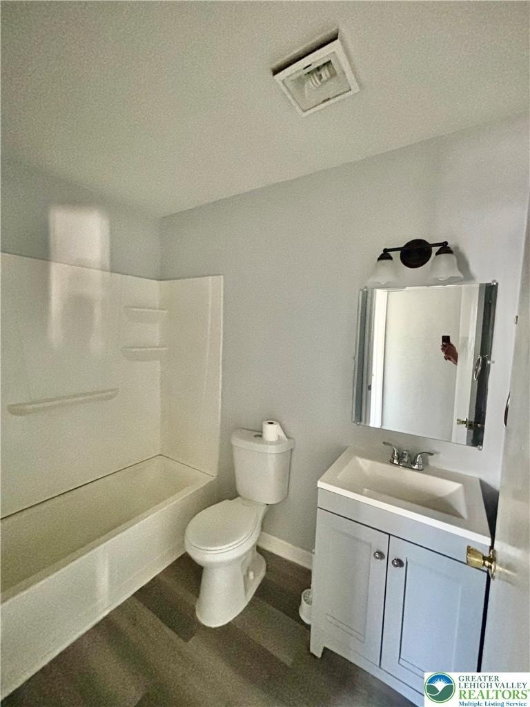 210 Main Street - Photo 4