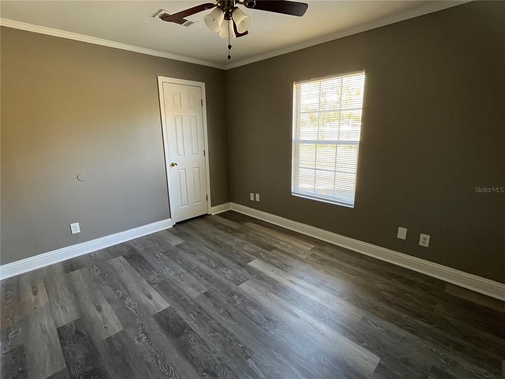 17448 Cemetery Road - Photo 8