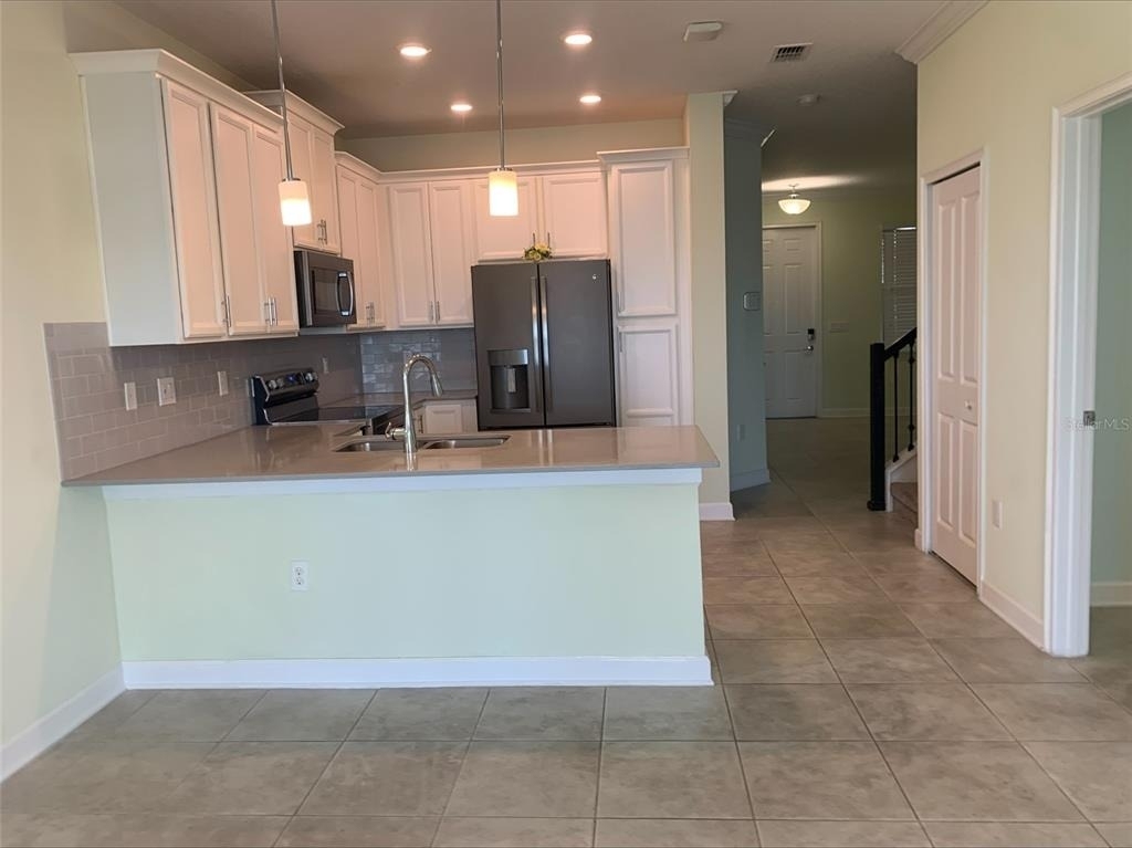 8525 Zoeller Hills Drive - Photo 2
