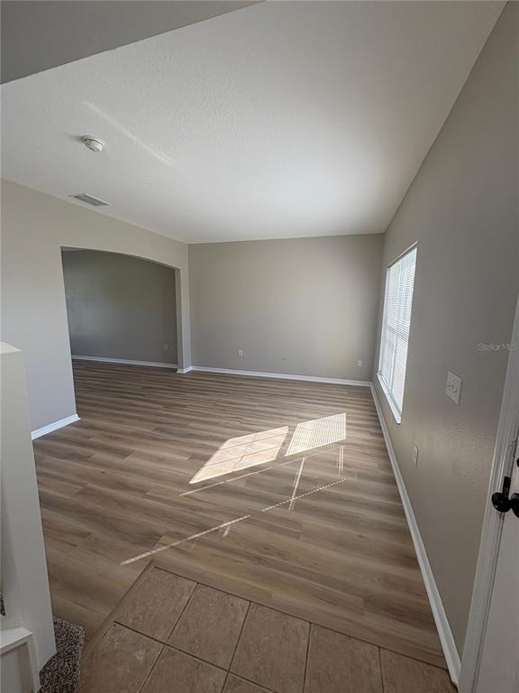 303 Churchill Court - Photo 10