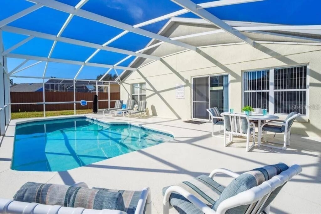 160 Bloomingdale Drive - Photo 3