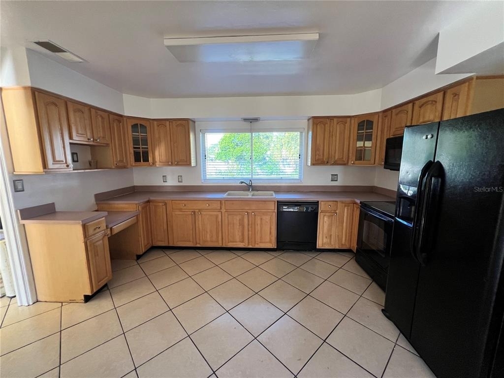 1881 15th Street Nw - Photo 9