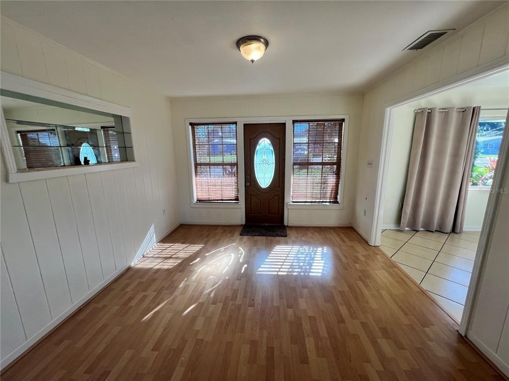 1881 15th Street Nw - Photo 2