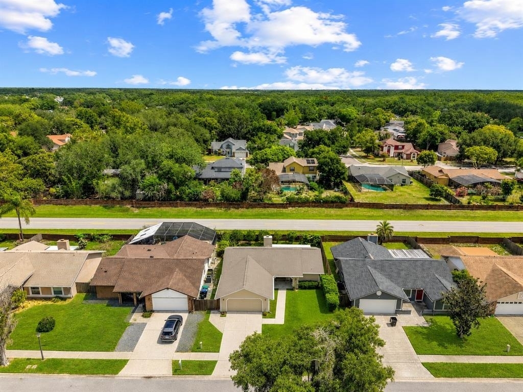 10135 Chesham Drive - Photo 35