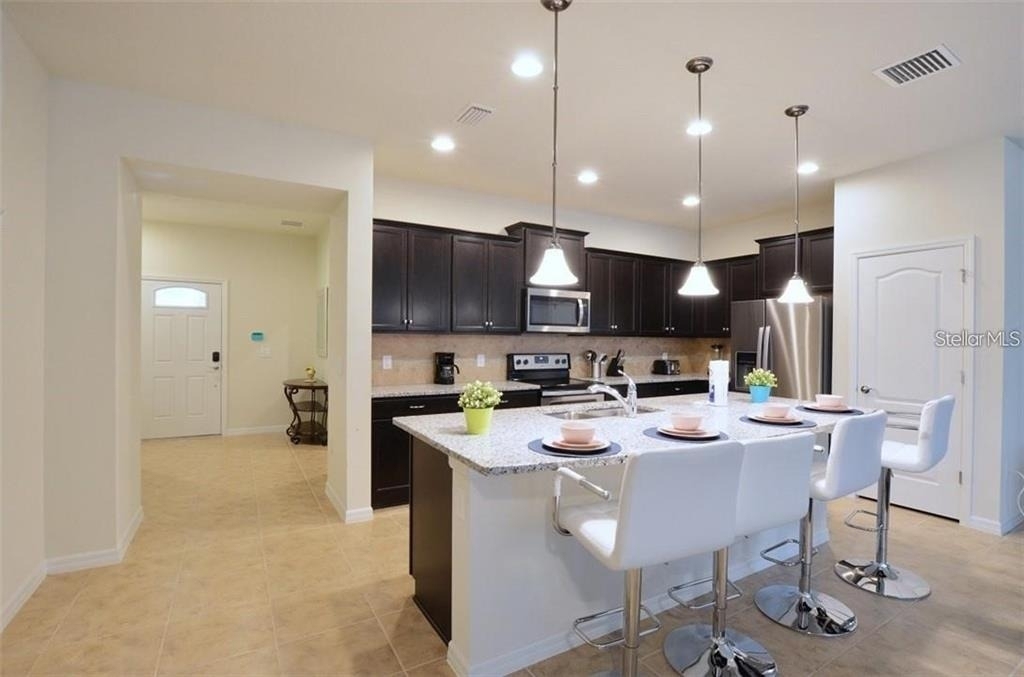 8854 Geneve Court - Photo 3