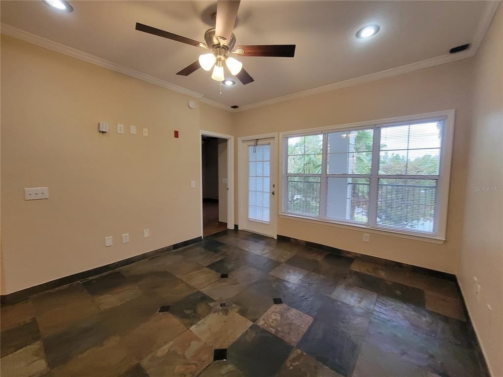 3735 Conroy Road - Photo 8