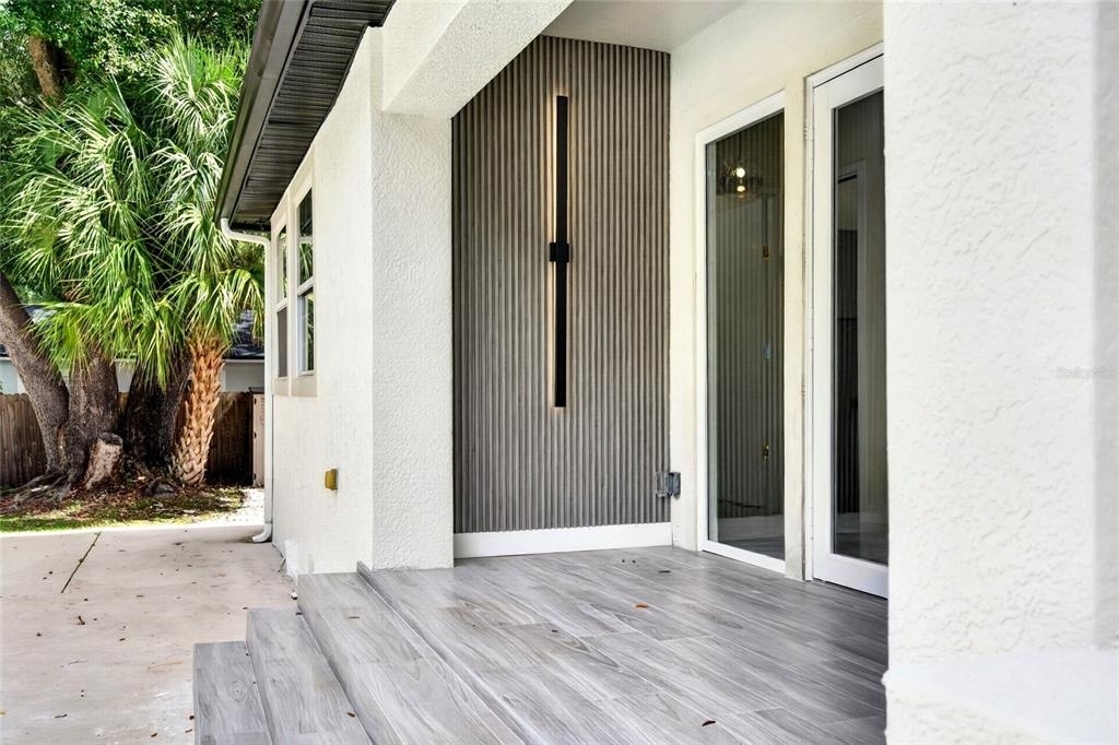 1905 W Burke Street - Photo 26