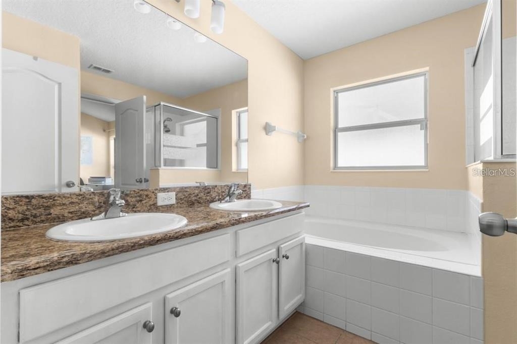 2438 Brewerton Lane - Photo 22