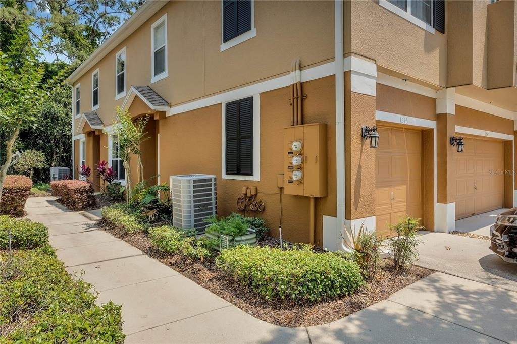 1548 Broken Oak Drive - Photo 3