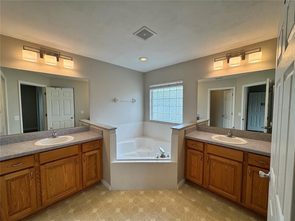 25590 Nw 10th Avenue - Photo 9