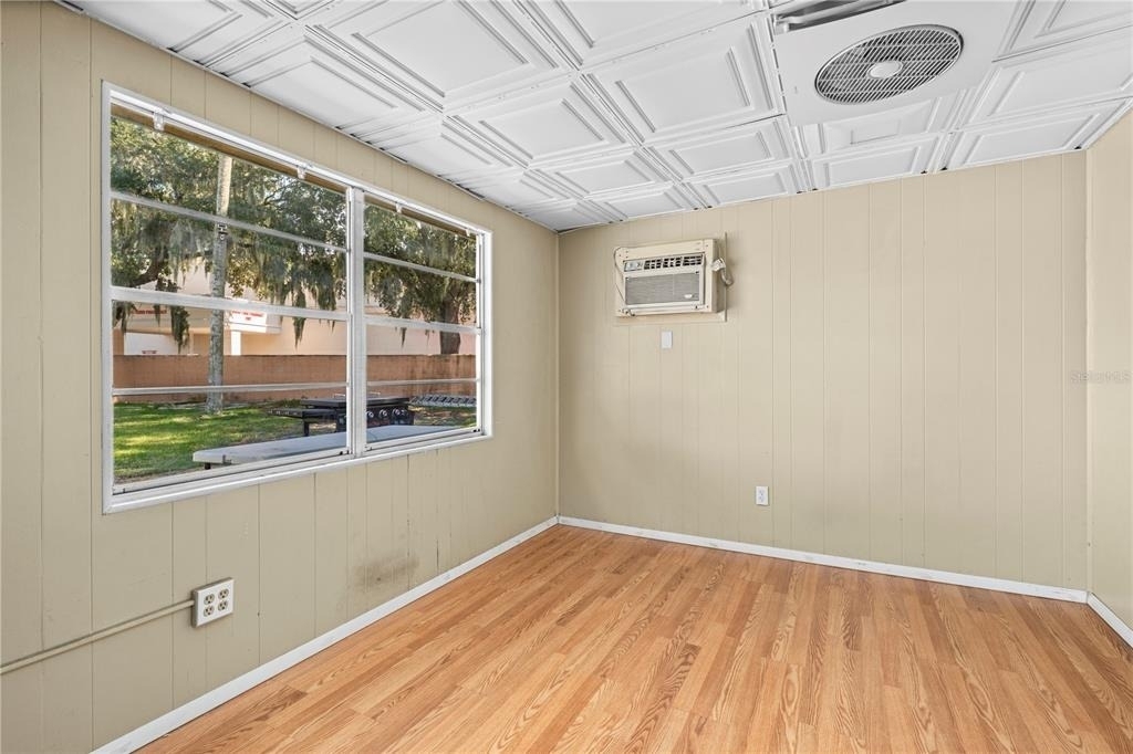 920 Orange Avenue - Photo 32