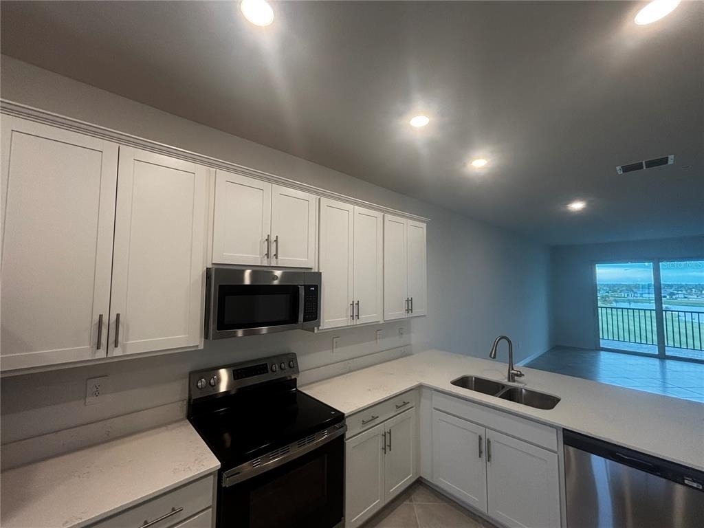 17560 Opal Sand Drive - Photo 4