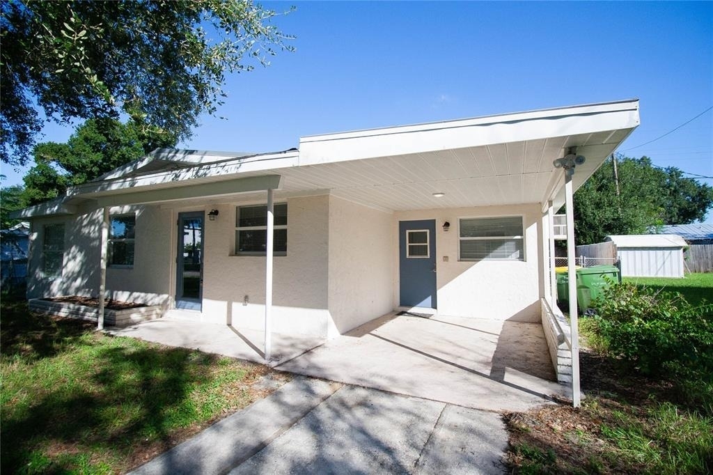 2345 Floyd Street - Photo 0